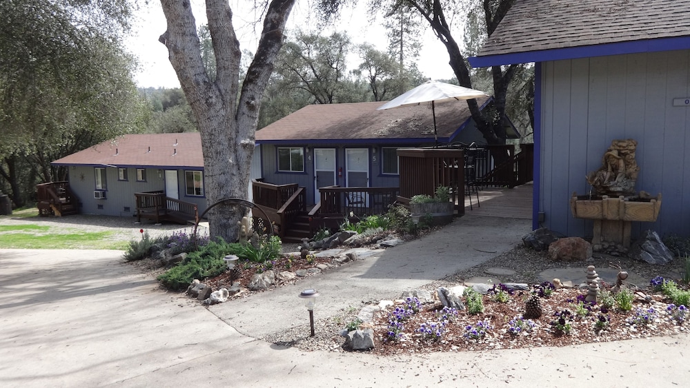 Little Valley Inn - photo 45