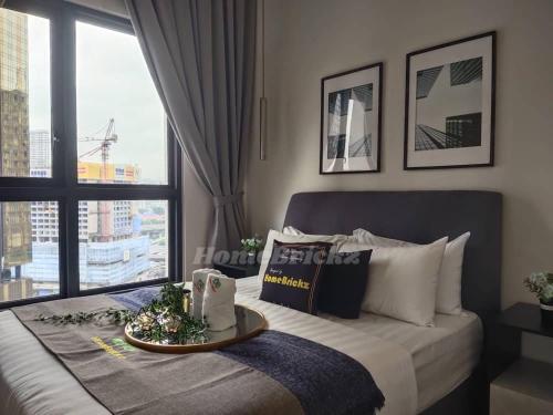 The Mews KLCC by Homebrickz — 4-Star Luxury Hotel in Kuala Lumpur, Malaysia