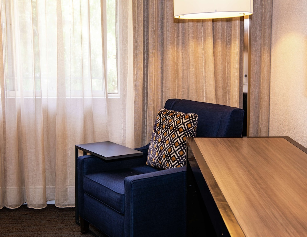 Hilton Santa Cruz Scotts Valley - photo 36