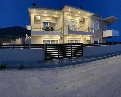 Eagle View Karystos in Karystos, Greece