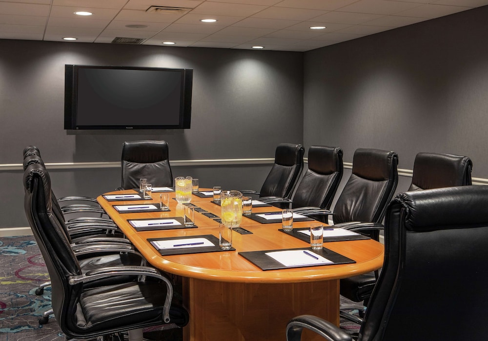 Doubletree Hotel Columbia - photo 37