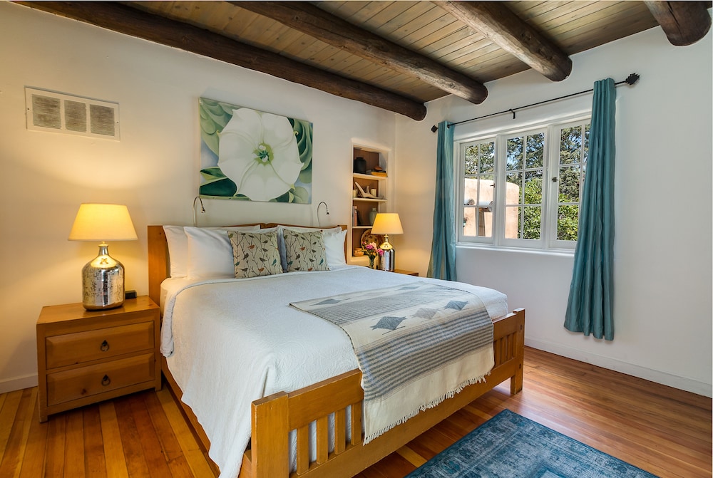 Inn Of The Turquoise Bear - photo 17