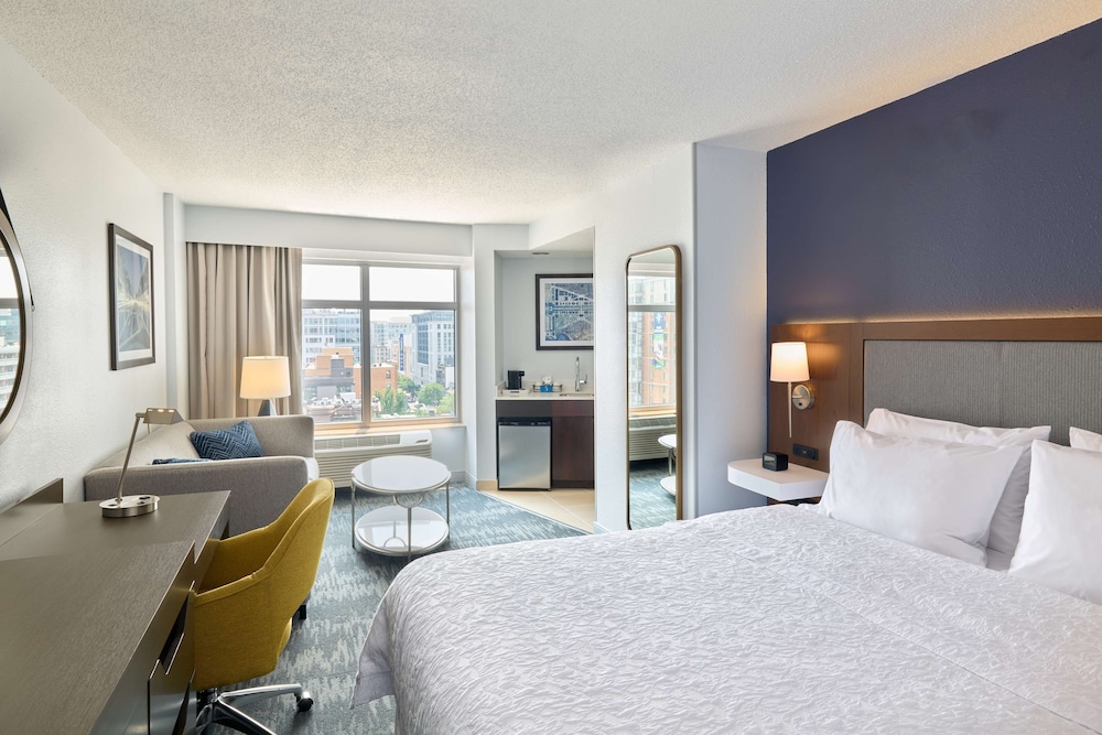 Hampton Inn Washington Downtown Convention Center - photo 19