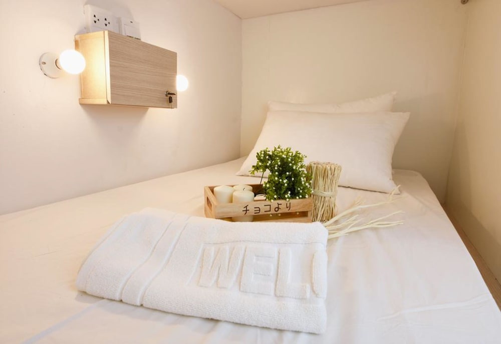 Yellow Mango Hostel