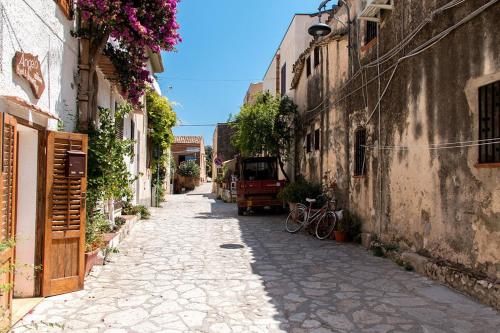 La casa nel Borgo — 4-Star Luxury Hotel in Scopello, Italy