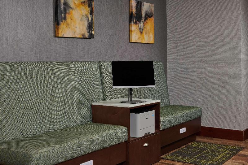 Hampton Inn Atlanta NW Cumberland - photo 39