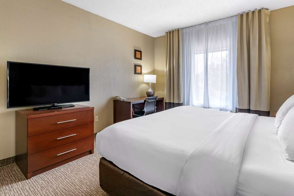 Comfort Inn & Suites St. Louis O'Fallon - photo 21