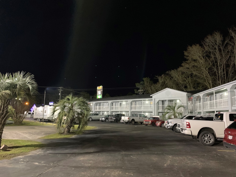 Travelodge by Wyndham Walterboro - photo 44