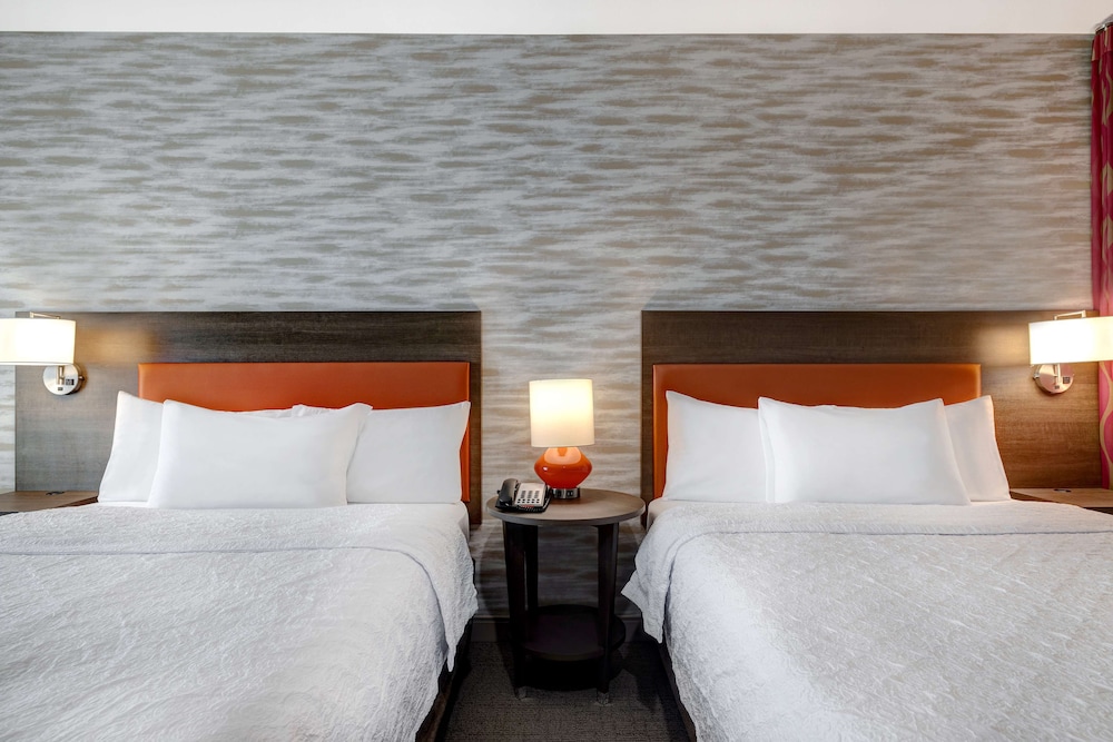 Home2 Suites by Hilton Galveston - photo 17