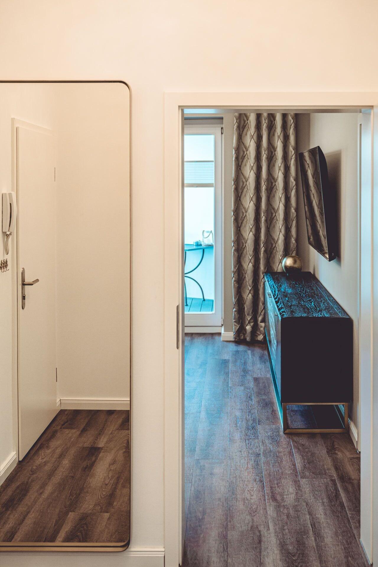 Ferienwohnung Windspiel — 4-Star Luxury Hotel in Warnemuende, Germany