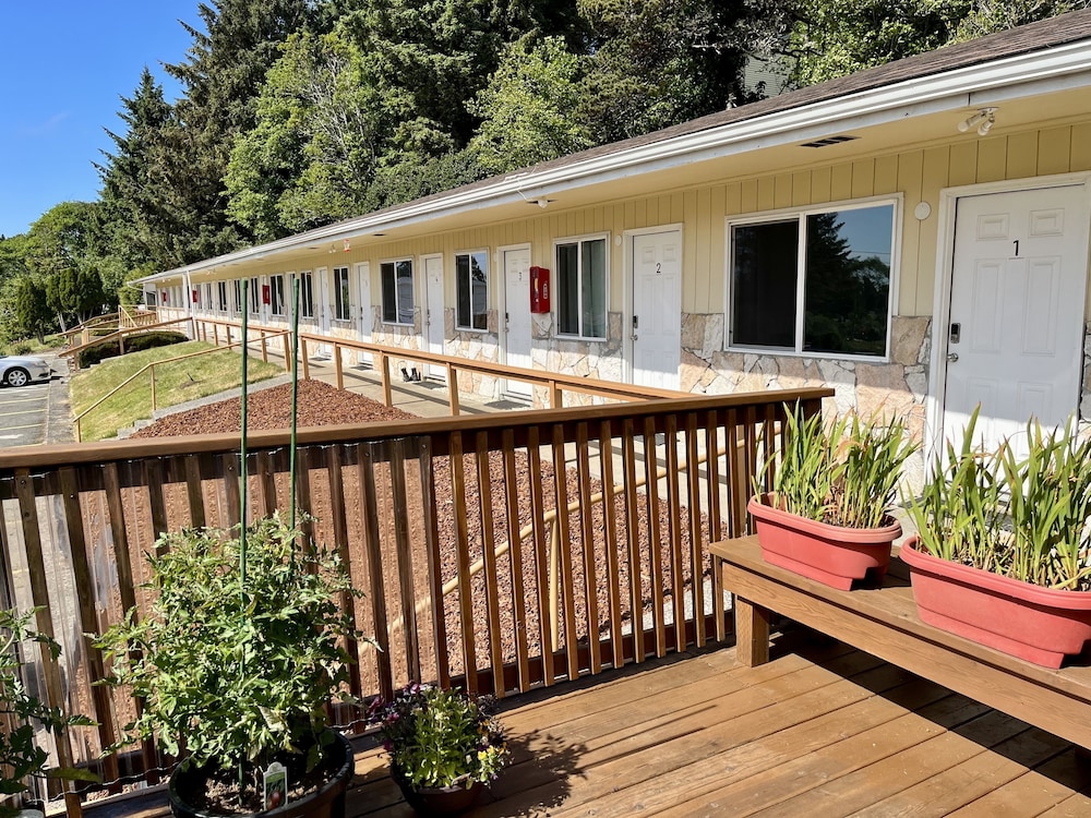 Sea Echo Motel - photo 15
