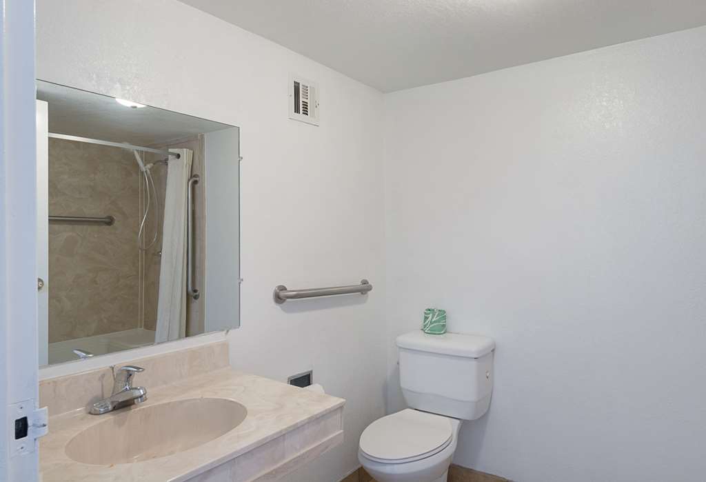 Motel 6 San Antonio TX I10 West - photo 31
