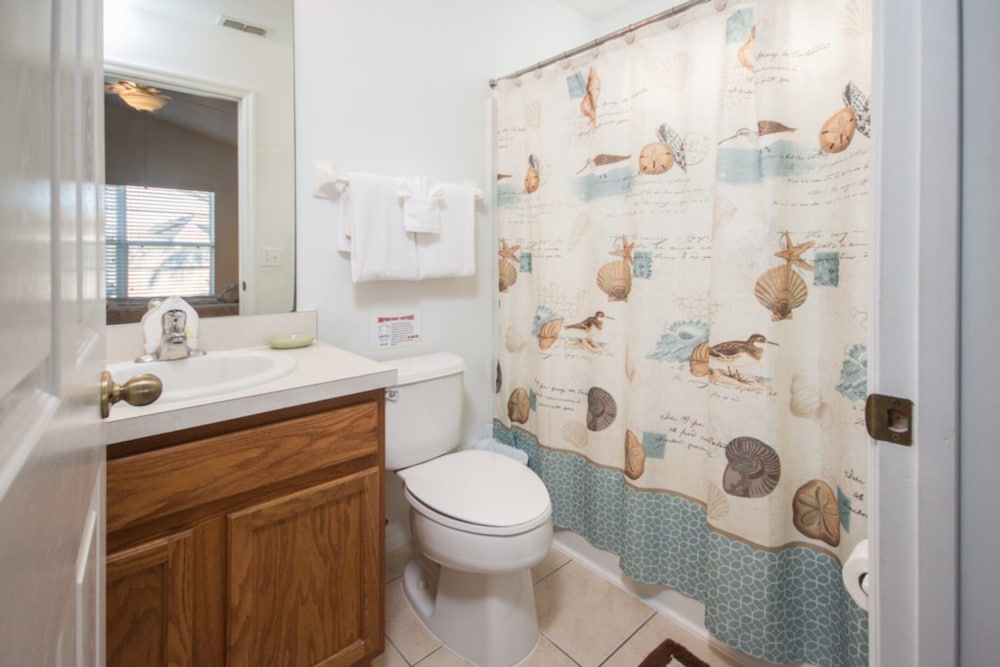 3 Bed 2 Bath In Golf Resort With Private Pool 3 Bedroom Home by RedAwning Haines City - photo 9