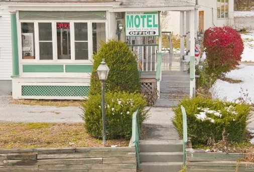 Mid Town Motel Of Bennington — Bennington