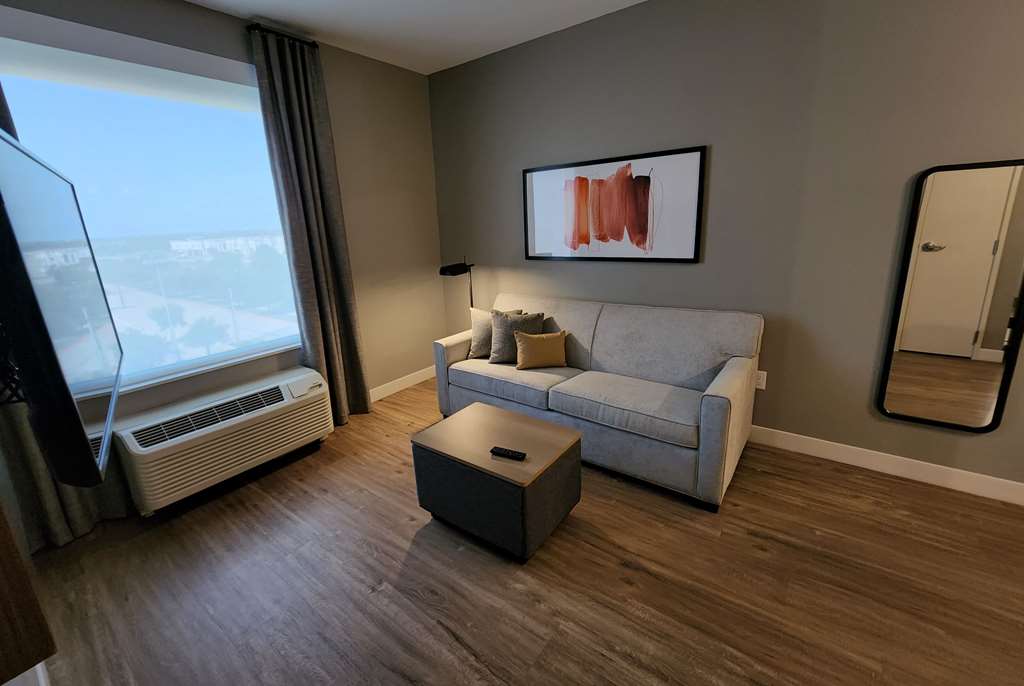 Hawthorn Extended Stay by Wyndham Pflugerville - photo 18