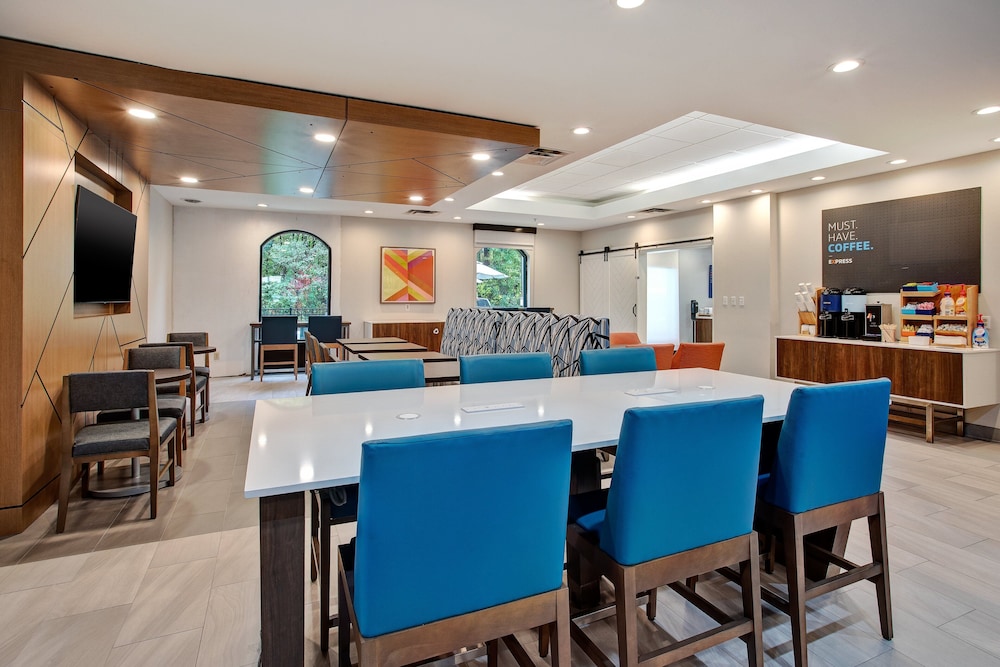 Holiday Inn Express Hotel & Suites Dover by IHG - photo 27