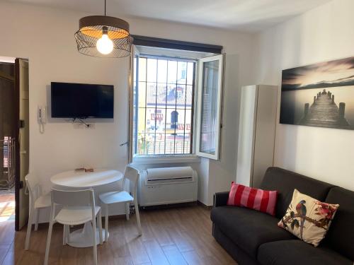 Casale 7 Navigli Cozy Studio perfect x2 — 4-Star Luxury Hotel in Milan, Italy