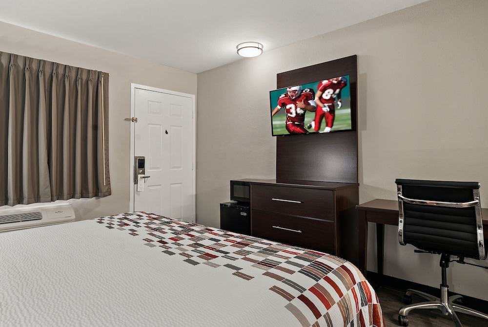 Red Roof Inn Spartanburg I 85 - photo 12