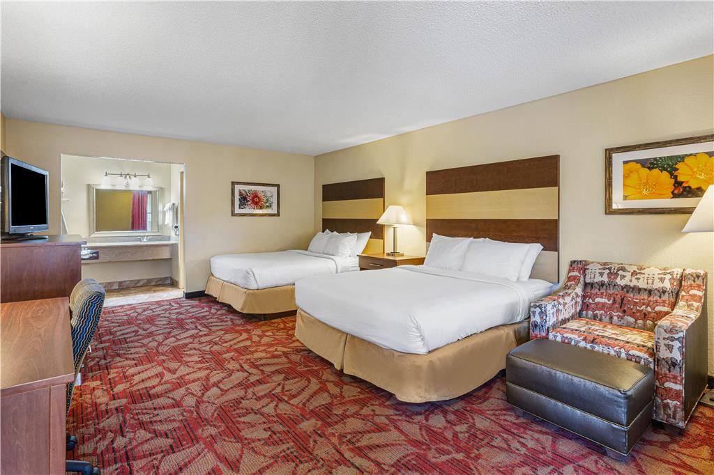 Best Western Pine Springs Inn - photo 4