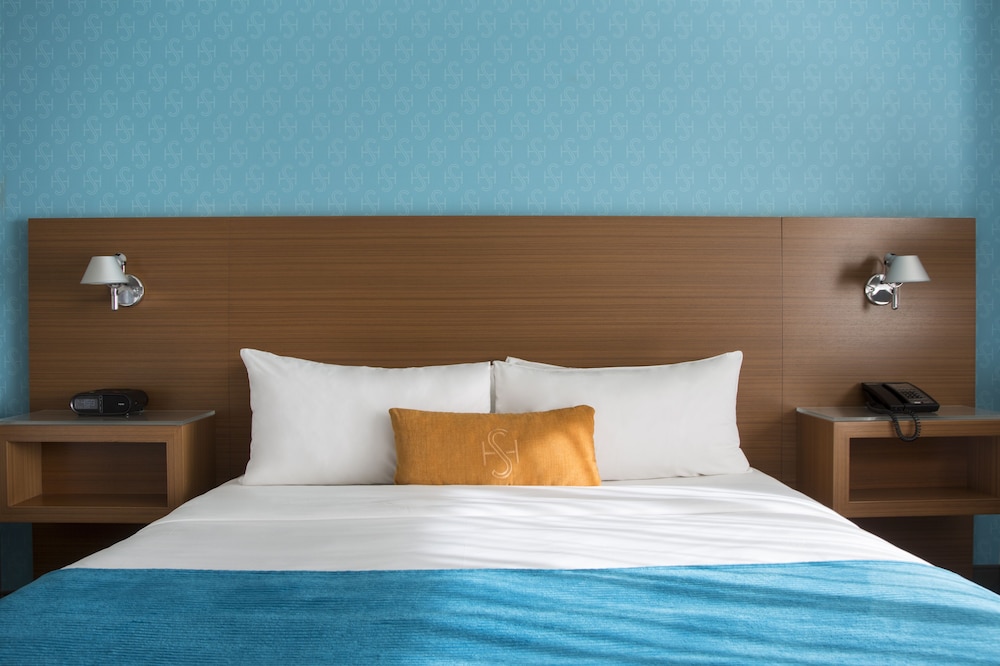 Shore Hotel - photo 9