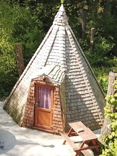 Pinewood Park Tipis; Hot Tubs And Lodges