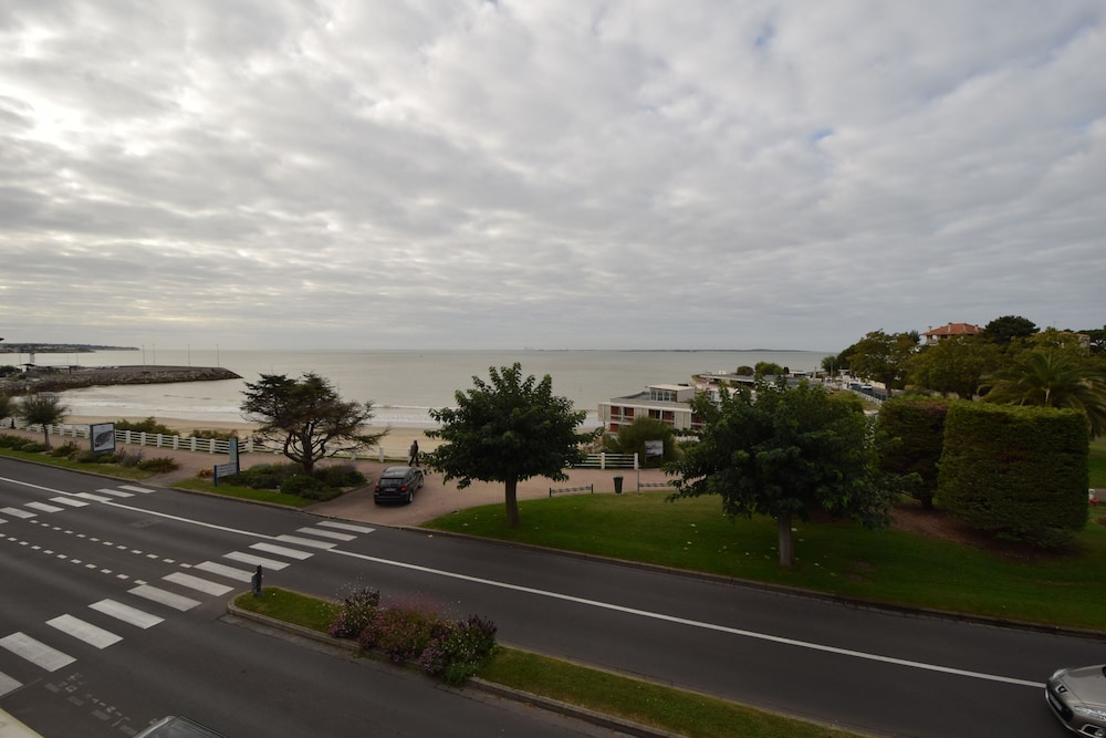 Hôtel Beau Rivage - carbon neutral hotel in Royan