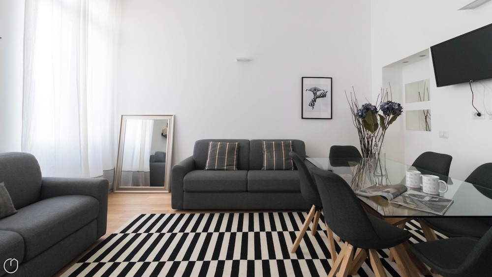 Italianway Comfort Buenos Aires 65 C — 4-Star Luxury Hotel in Milan, Italy