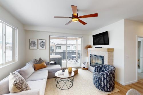 Sunnyside Up - carbon neutral hotel in Fraser