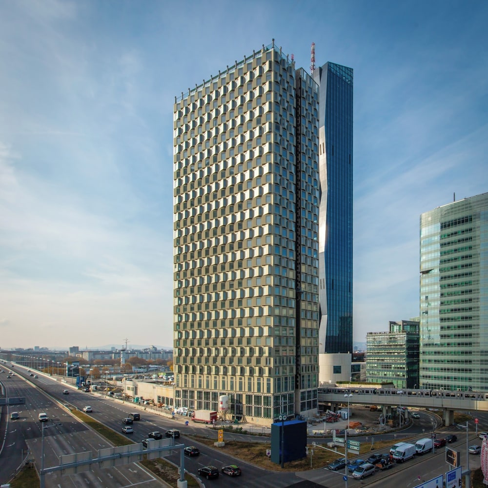 District Living in Vienna, Austria