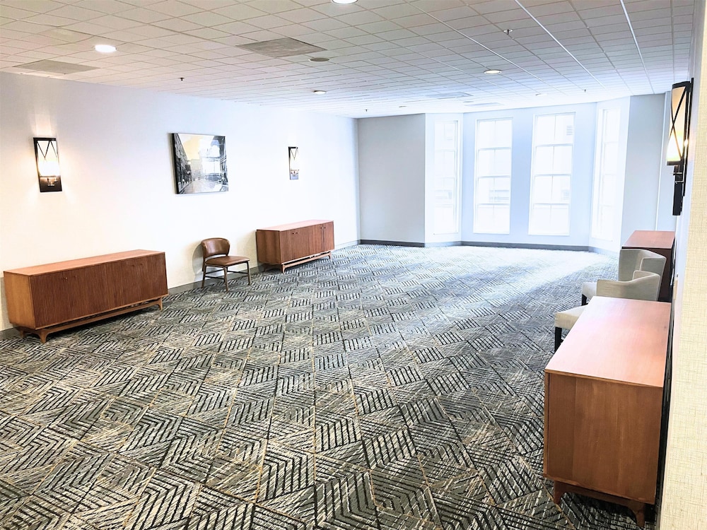 Homewood Suites by Hilton New Orleans - photo 36