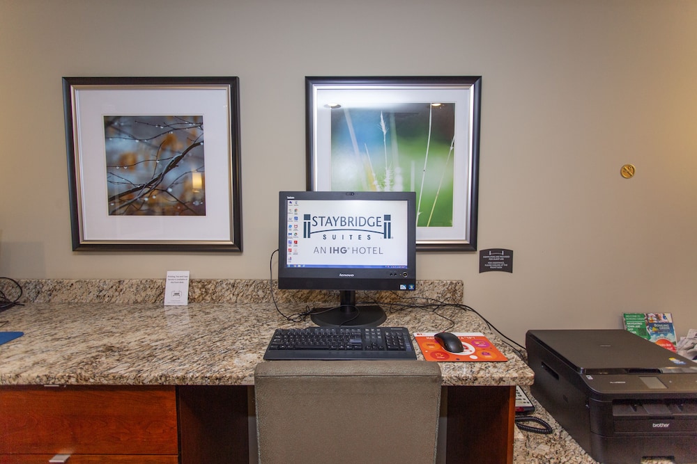 Staybridge Suites Bowling Green by IHG - photo 77