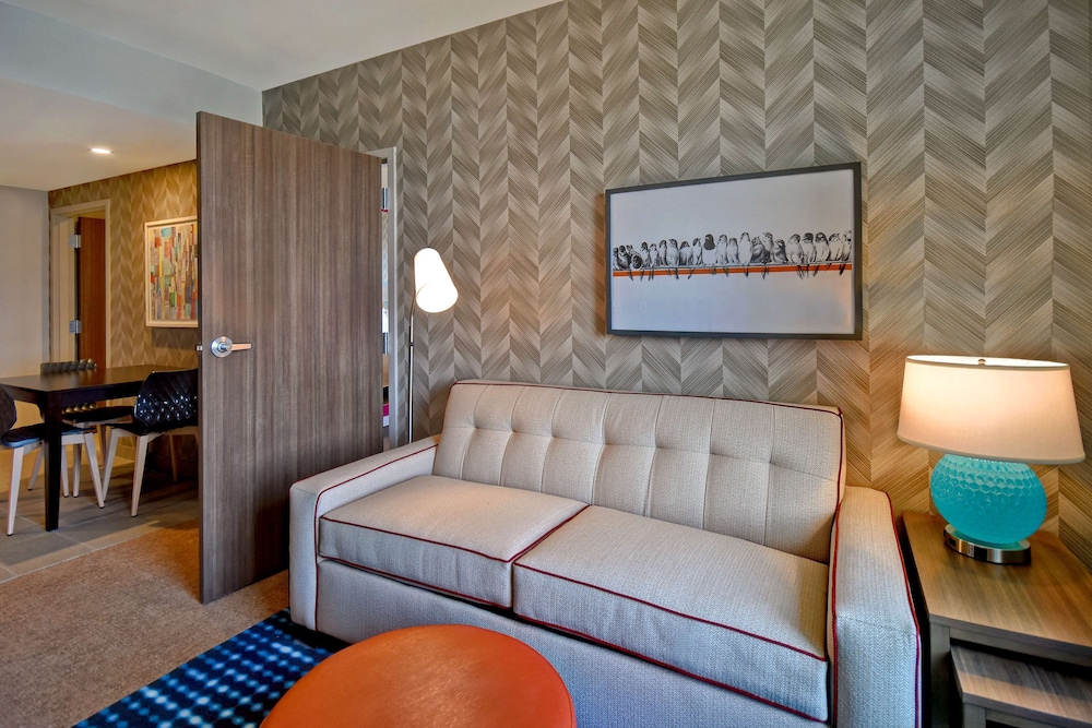Home2 Suites by Hilton Bowling Green - photo 20