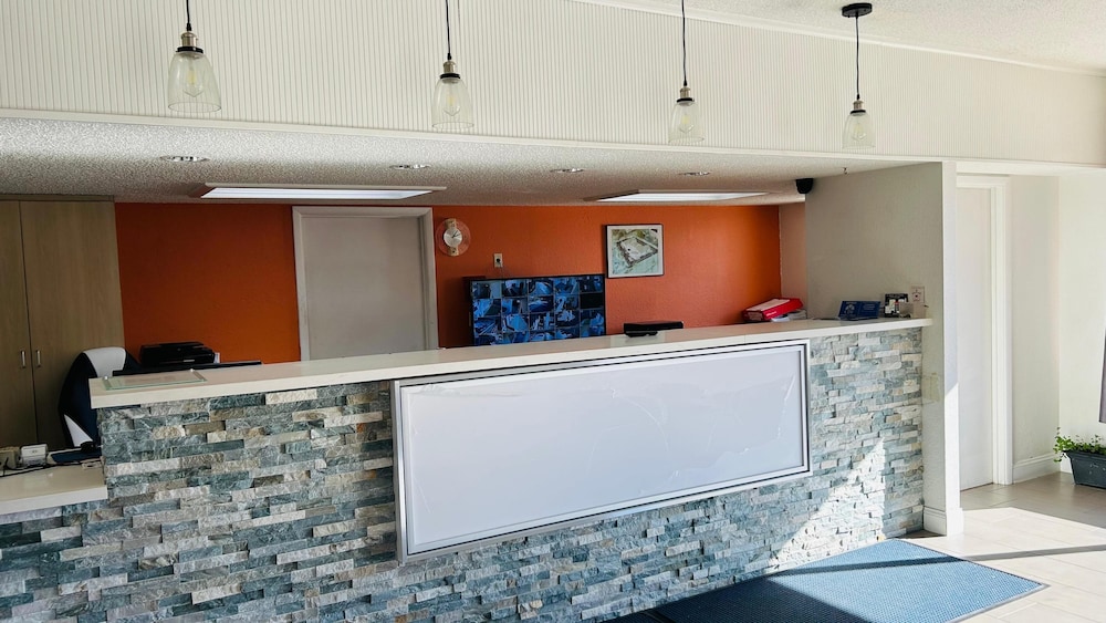 Super 7 Inn Mississippi - photo 5