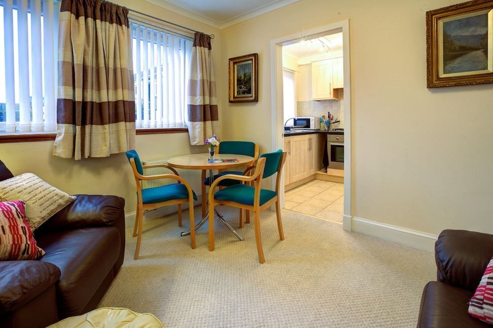 Cedars Apartment — 4-Star Luxury Hotel in Dunoon, United Kingdom