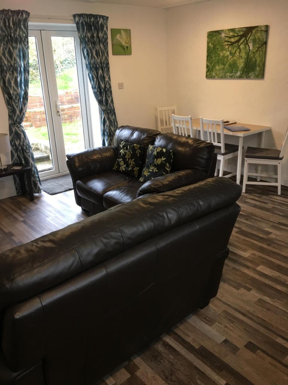Howard Farm Holiday Cottages — Bude — photo 3