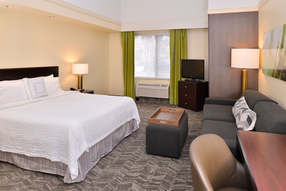 SpringHill Suites by Marriott Corona Riverside - photo 8