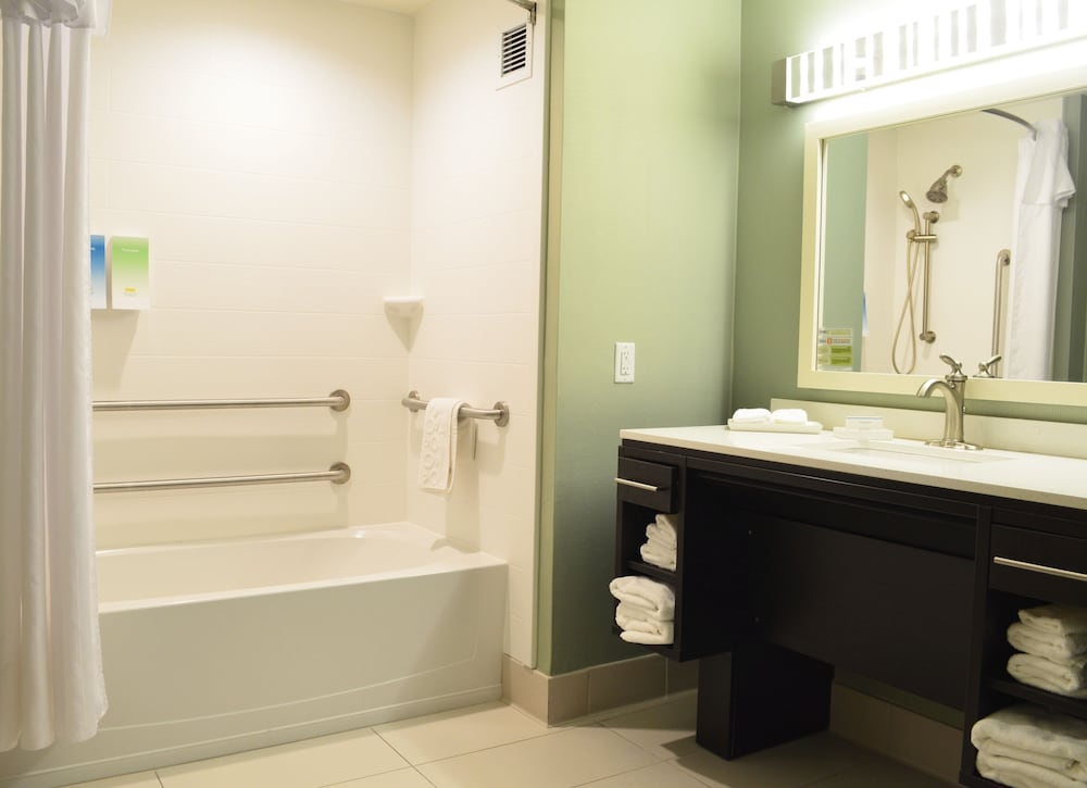 Home2 Suites by Hilton Ft. Lauderdale Airport Cruise Port - photo 19