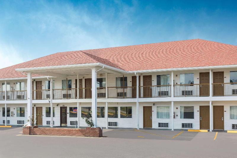 Days Inn Ashburn - featured photo