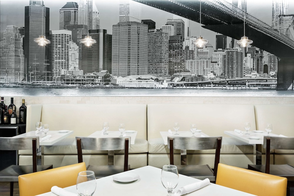 Hilton Garden Inn New York Times Square Central - photo 48