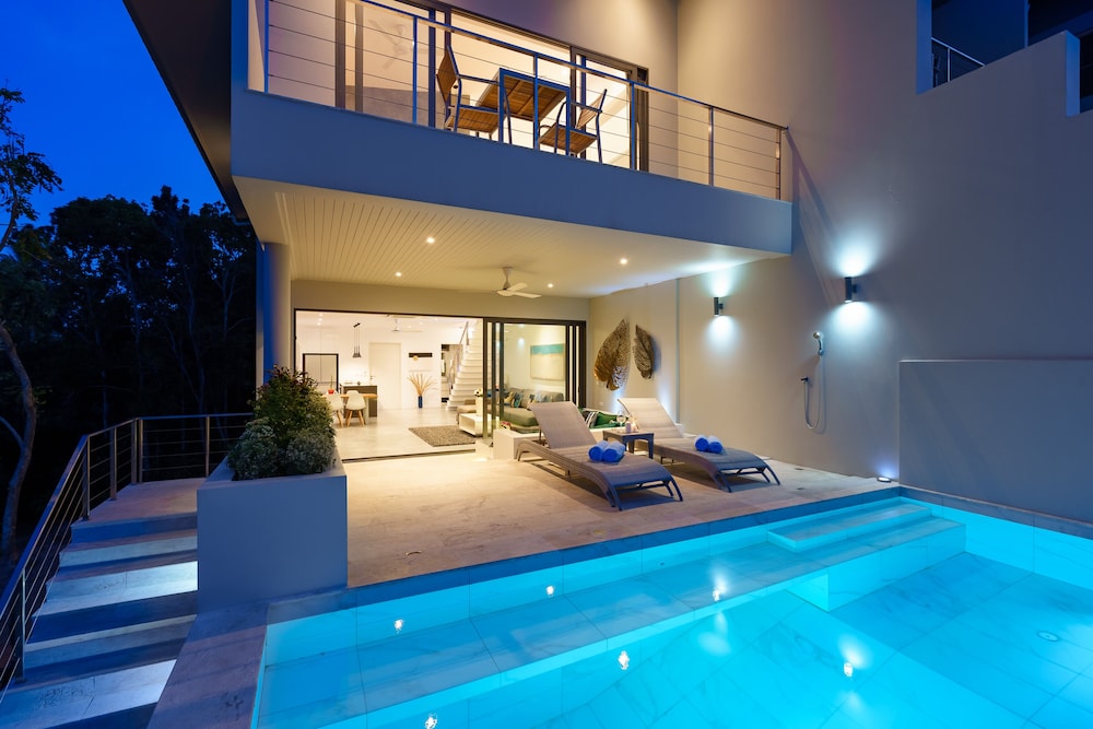 Villa Casa Bella Luxury Private Pool Villa — 4-Star Luxury Hotel in Koh Samui, Thailand