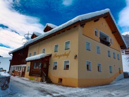 Burgerhof — hotel in Pettneu