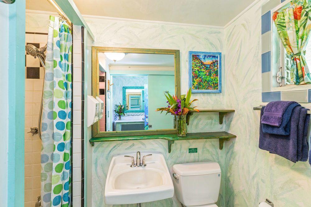 Garden Island Inn - photo 22