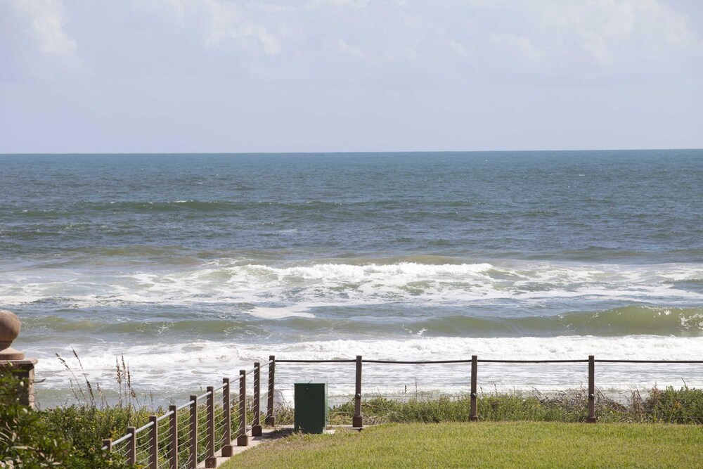 Bahia Mar Solare Tower 6th floor Oceanview Condo 3bd 3ba w Pools - photo 61