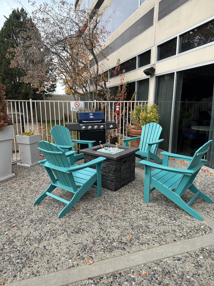 Holiday Inn Express Boise University Area by IHG - photo 82