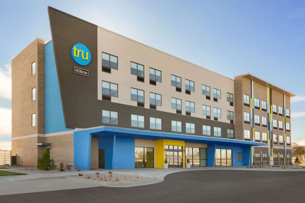 Tru by Hilton Cheyenne WY - featured photo