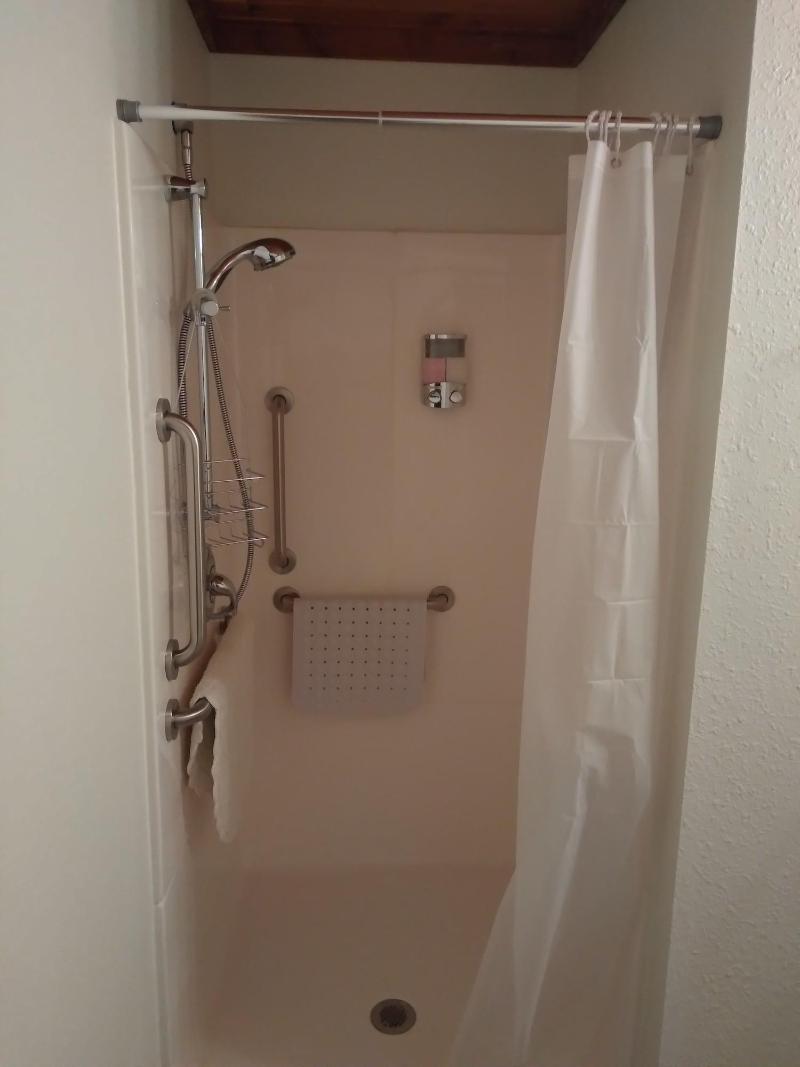 Comfort Zone Inn - photo 7