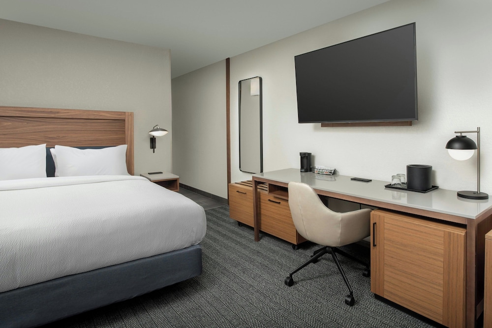Courtyard by Marriott Dayton Beavercreek - photo 19