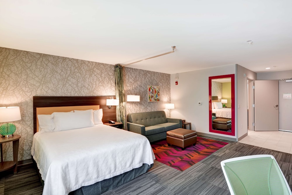 Home2 Suites by Hilton Hot Springs - photo 15