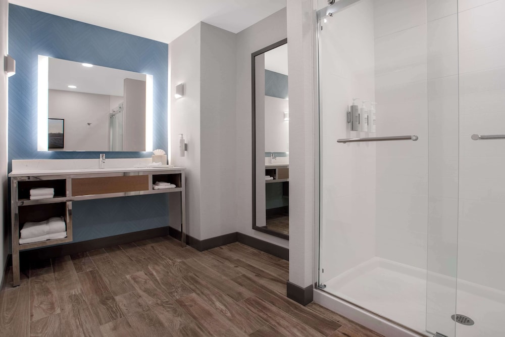 Hilton Garden Inn Omaha West - photo 36