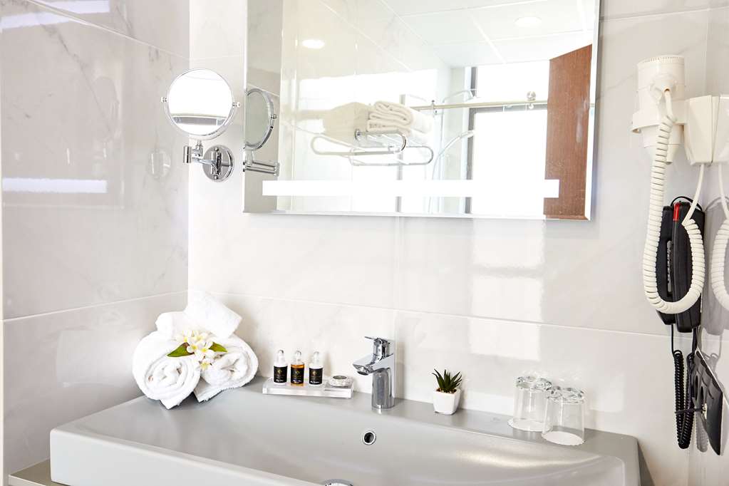 Bathroom Ameneties